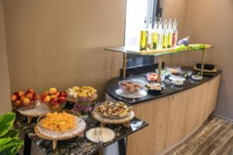 N Hotel