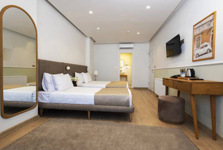 Meshk Airport Hotel