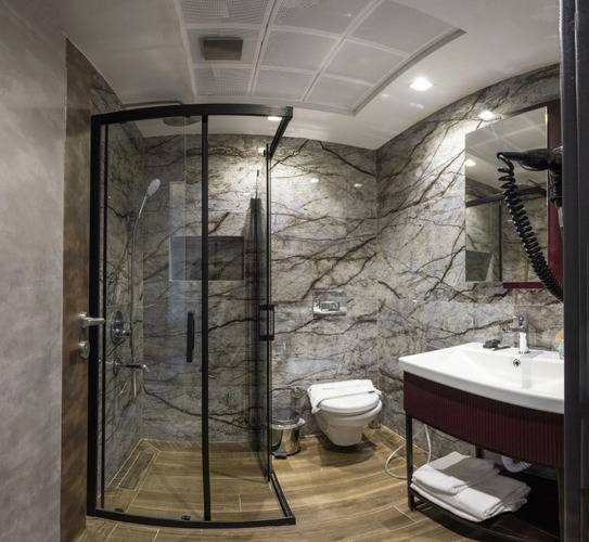 Heaven Premium Airport Hotel