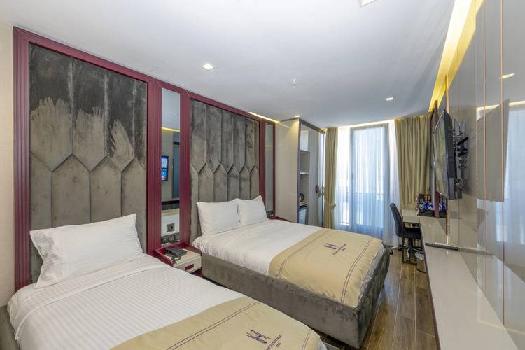 Heaven Premium Airport Hotel