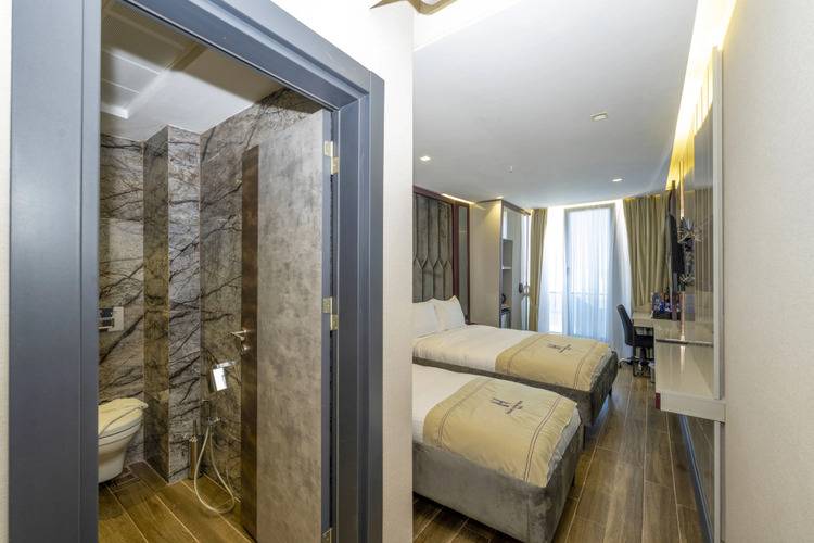 Heaven Premium Airport Hotel