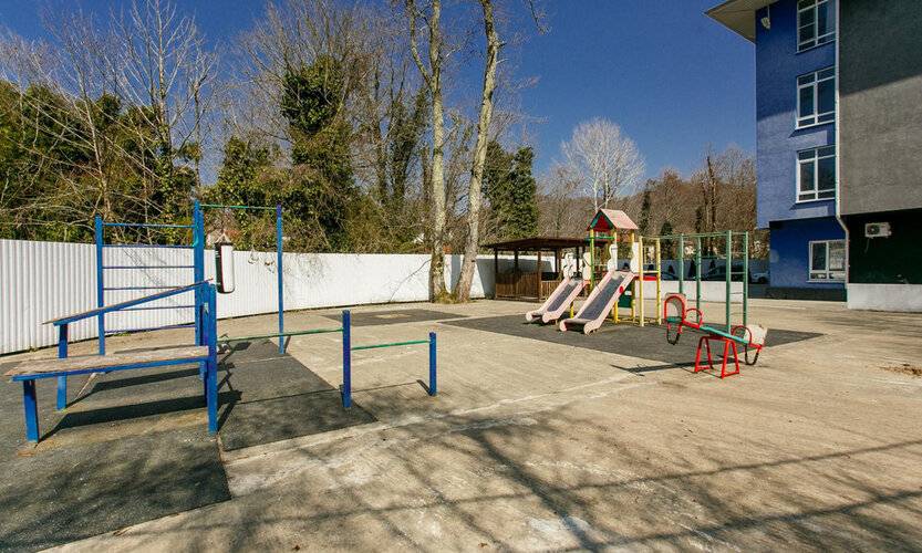 Апартаменты На Улице Лазурная Долина, 85б