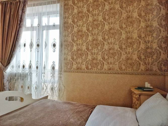 Квартира Большая Уютная Возле Источника