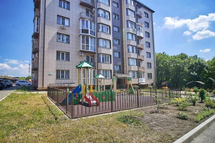 Квартира Кленовая Роща 12