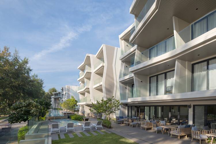 Radisson Blu Resort Phuket Mai Khao Beach