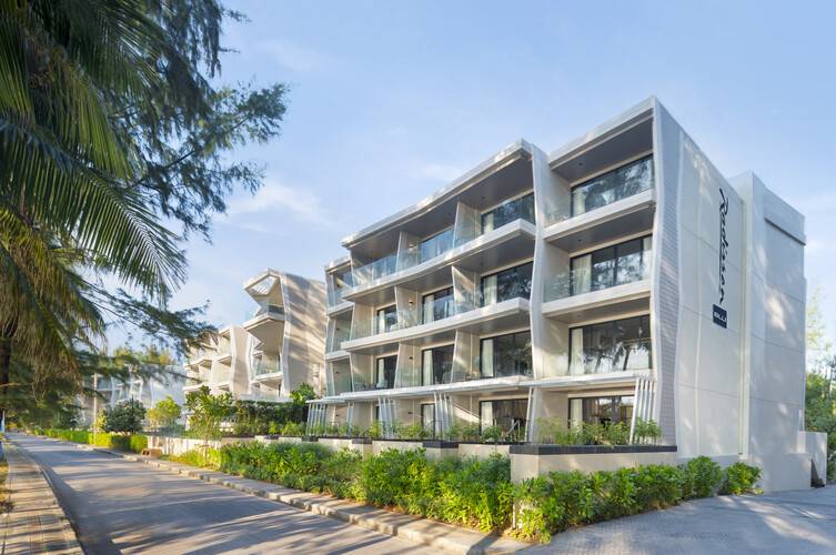 Radisson Blu Resort Phuket Mai Khao Beach