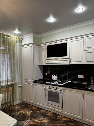 Квартира Lux Apartments