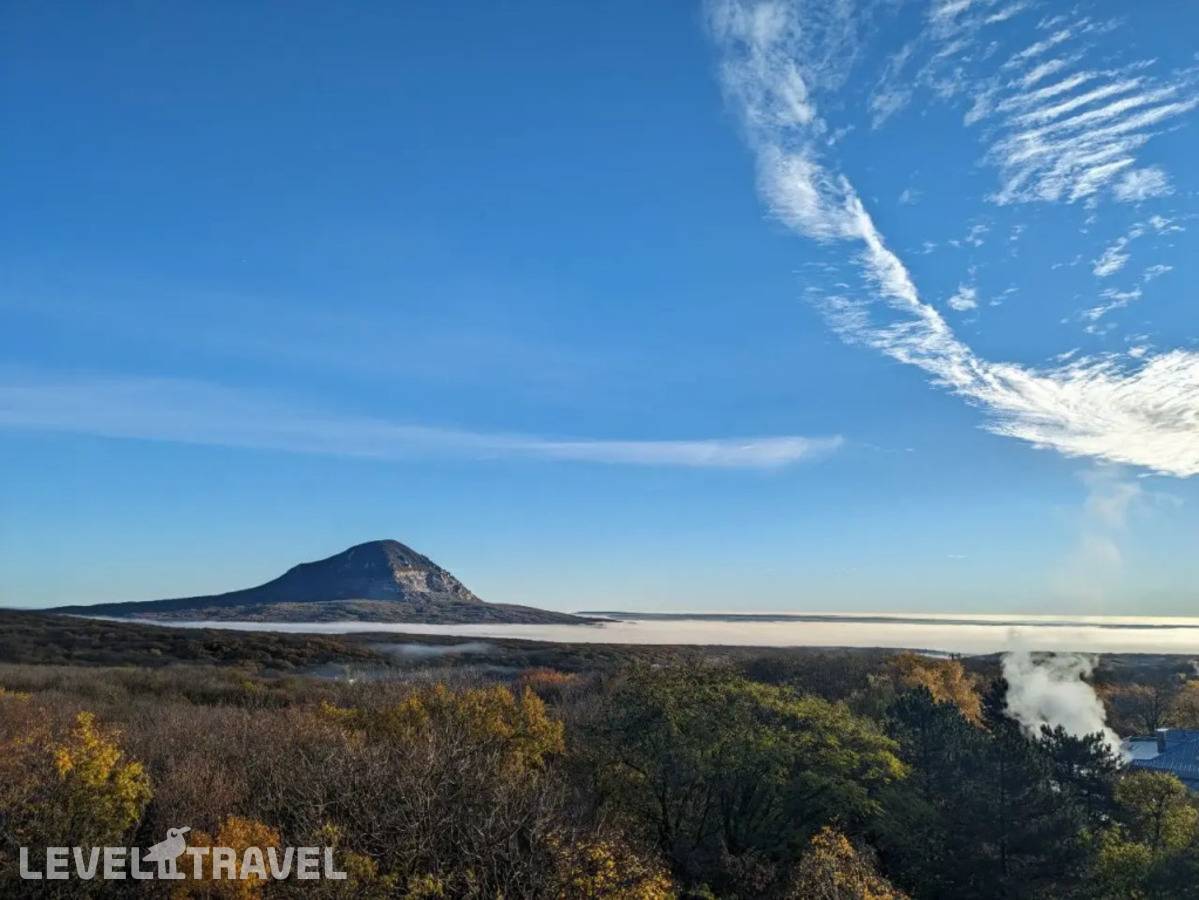 Отель Квартира Студия С Видом На Парк В Железноводске — Железноводск, Россия