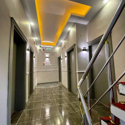 Crowned Plus Hotel