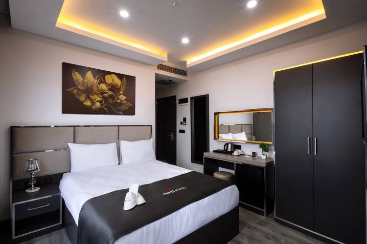 Meyzi Hotel