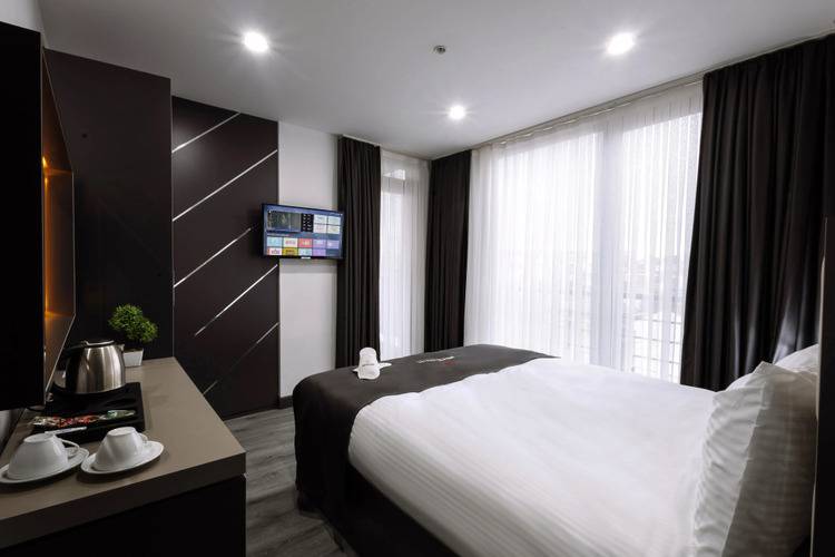Meyzi Hotel