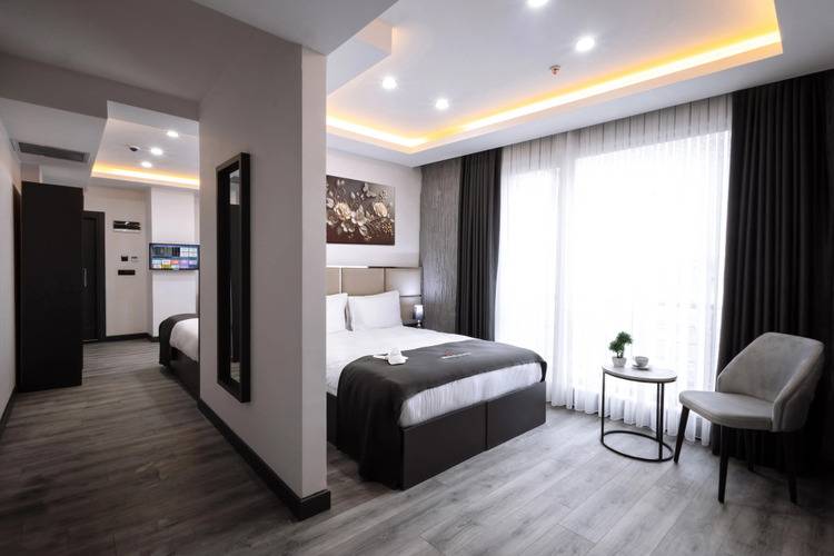 Meyzi Hotel