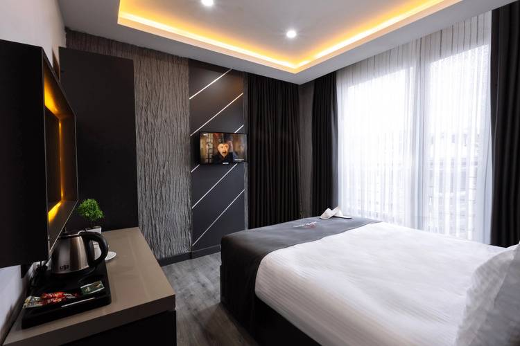 Meyzi Hotel
