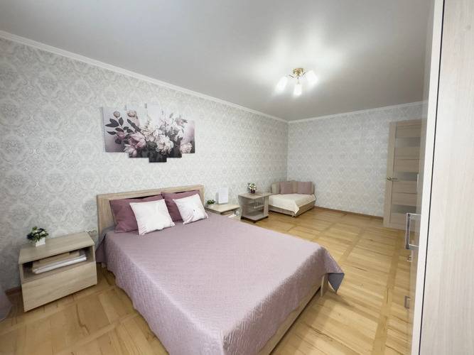Квартира На Окопной 1
