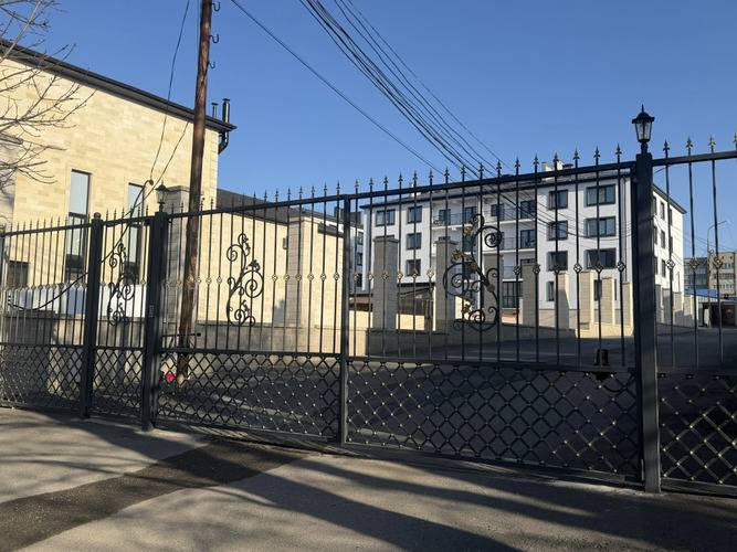 Квартира Новая 2х-Комнатная С Видом На Боргустанский Хребет