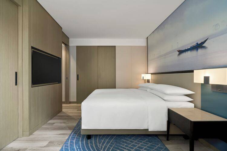 Courtyard By Marriott Danang Han River