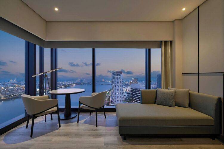 Courtyard By Marriott Danang Han River