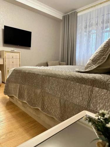 Апартаменты На Чкалова, Д.37 С Видом На Горы