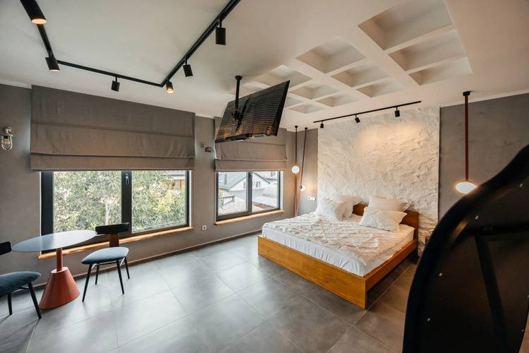 Fhouse
