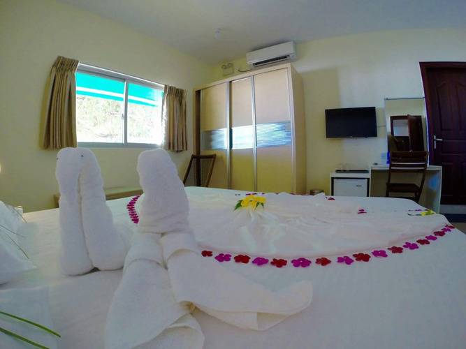Luau Beach Inn
