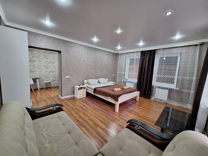 Апартаменты Brown Room От Rooms Apartment