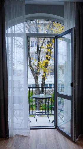 Апартаменты My Rose С Балконом В Центре Города