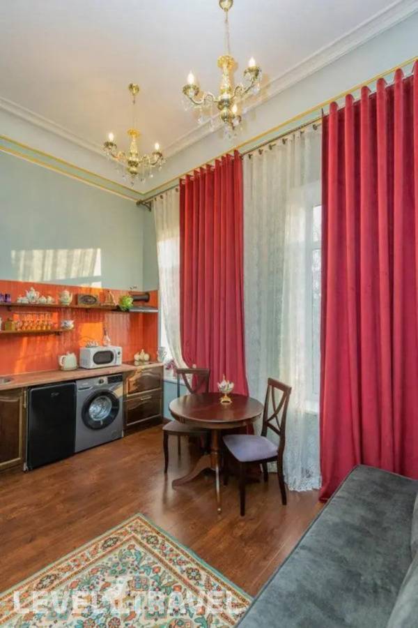 Отель Квартира В Самом Сердце Пятигорска В Старинном Доме С Богатой Историей — Пятигорск, Россия