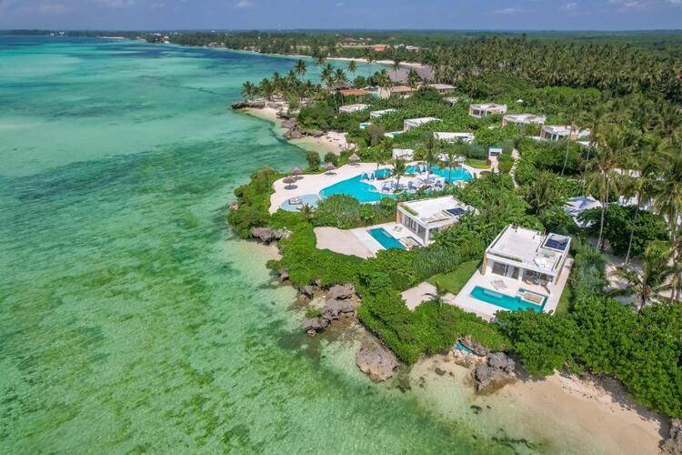 Ycona Luxury Resort 5★, Пингве Бич