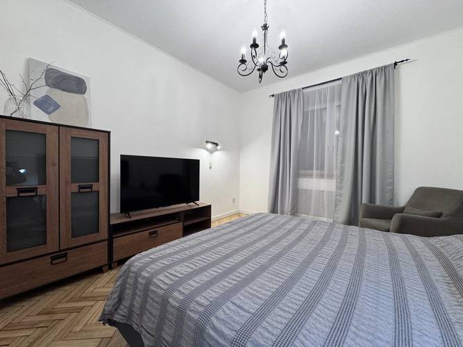 Квартира 3-Комнатная Yarapartments На Свободы 58