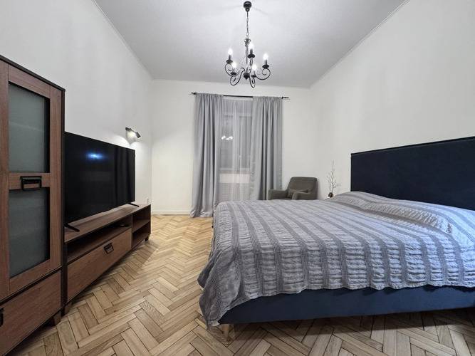 Квартира 3-Комнатная Yarapartments На Свободы 58