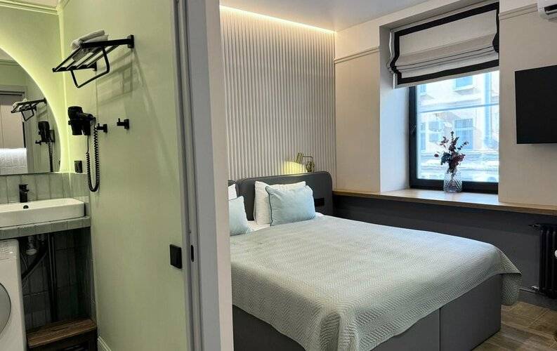 Rubinsteina Apartment Рубинштейна На Невском 82