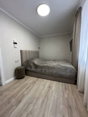 Квартира На Шмулевича 1в