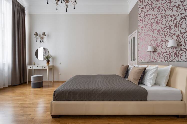 Let Your Flat Oxford