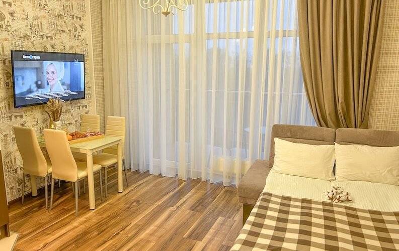 Сан Сити Апартментс 26, 27 На Верещагина 12