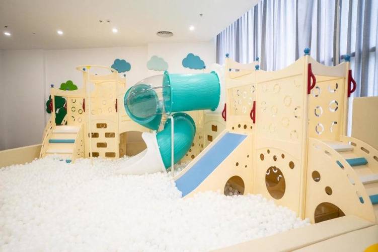 The Empyrean Cam Ranh Beach Resort