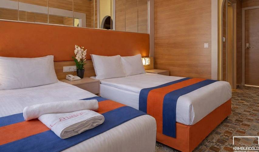 Nova Life Hotel