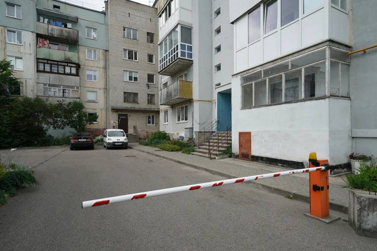 Квартира В Тихом Районе Города