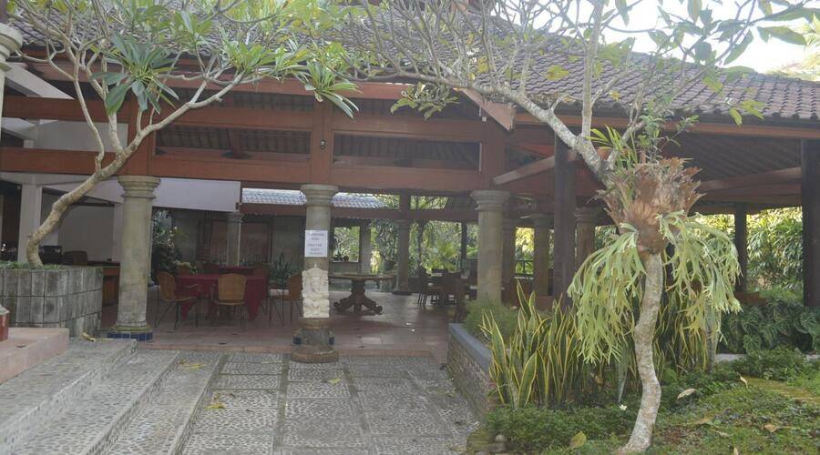 Puri Padi Hotel