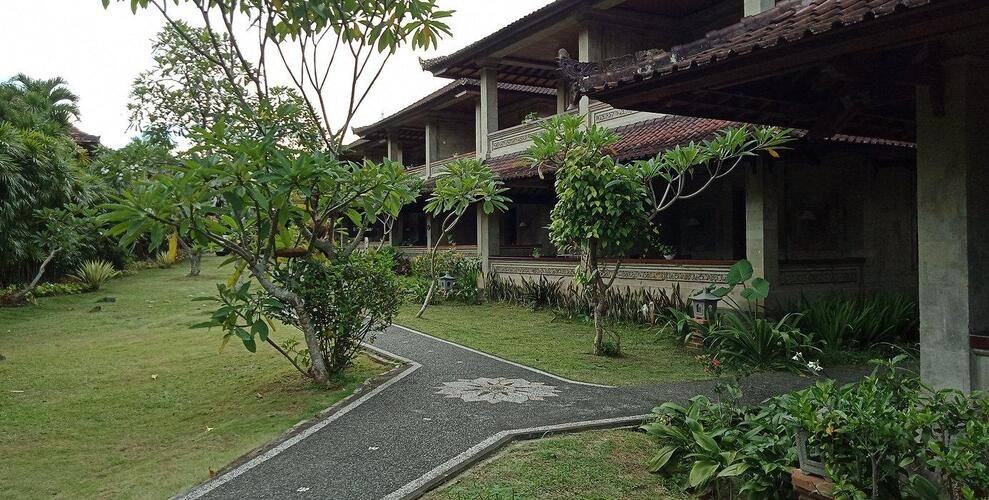 Puri Padi Hotel