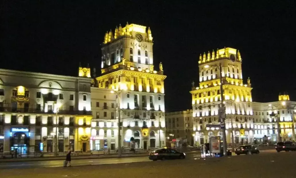 Апартаменты На Кирова 1 У Жд Вокзала Динамо