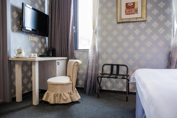 Hotel Day Inn