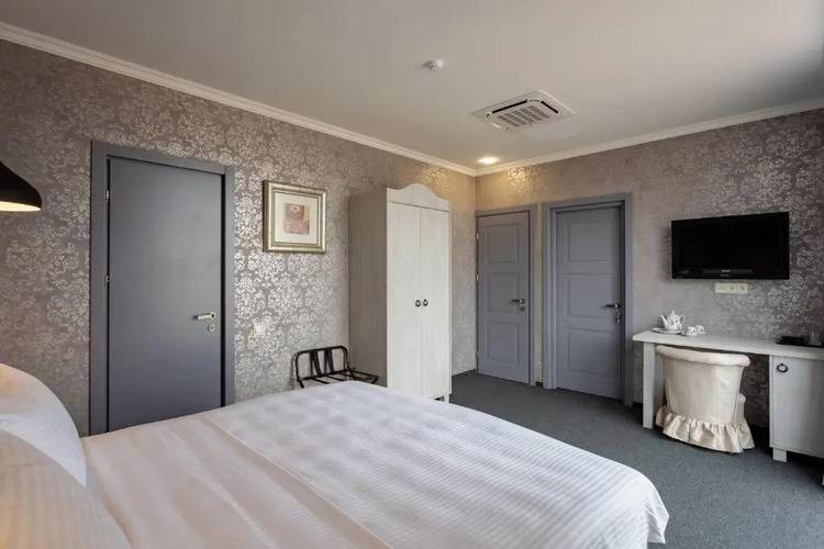Hotel Day Inn
