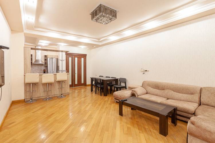 Апартаменты On Buzand Str. 13-24