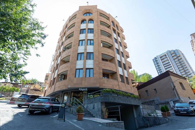 Апартаменты On Saryan Str. 26/3-4