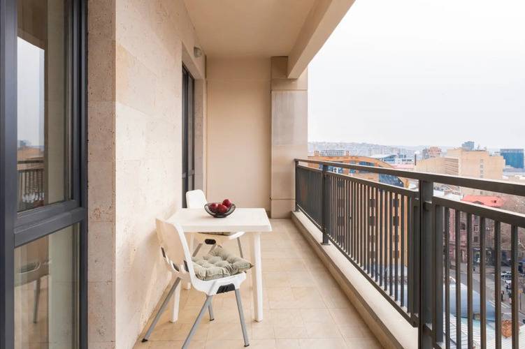 Апартаменты On Koghbatsi Str.16-98