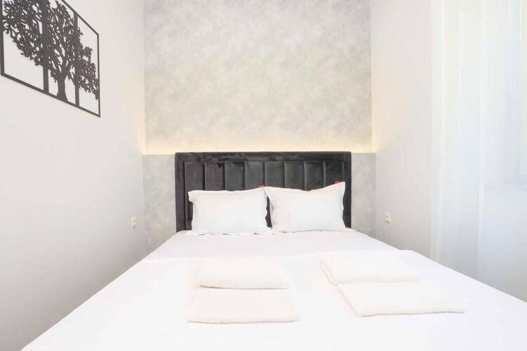 Stay Inn (Стей Инн) На Улице Амиряна 26/4