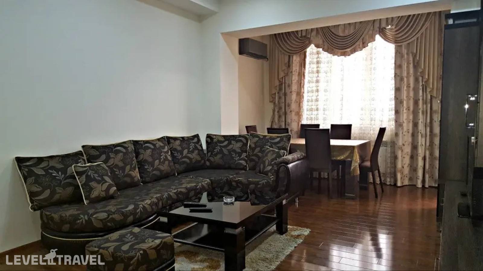 Отель Апартаменты Rentinnyerevan Pavstos Buzand 13 — Ереван, Армения