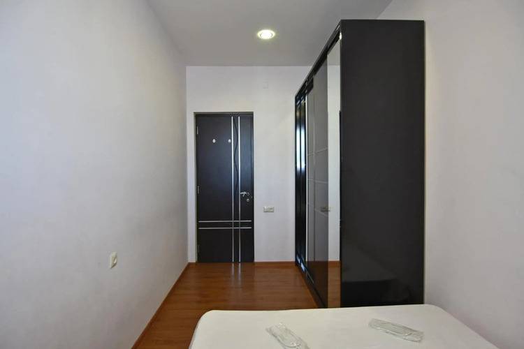 Rent Inn Yerevan (Рент Инн Ереван) На Улице Арама 74