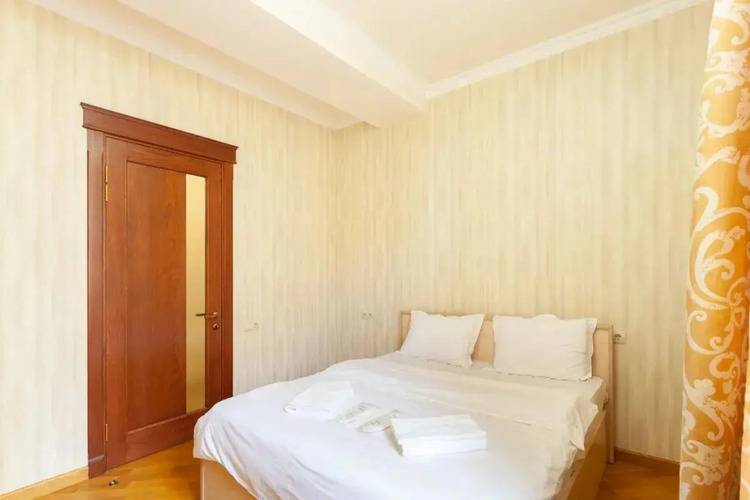 Апартаменты Stay Inn На Ул. Бузанда, 13