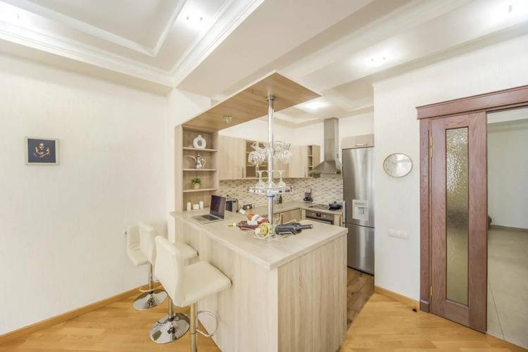 Апартаменты Stay Inn На Ул. Бузанда, 13